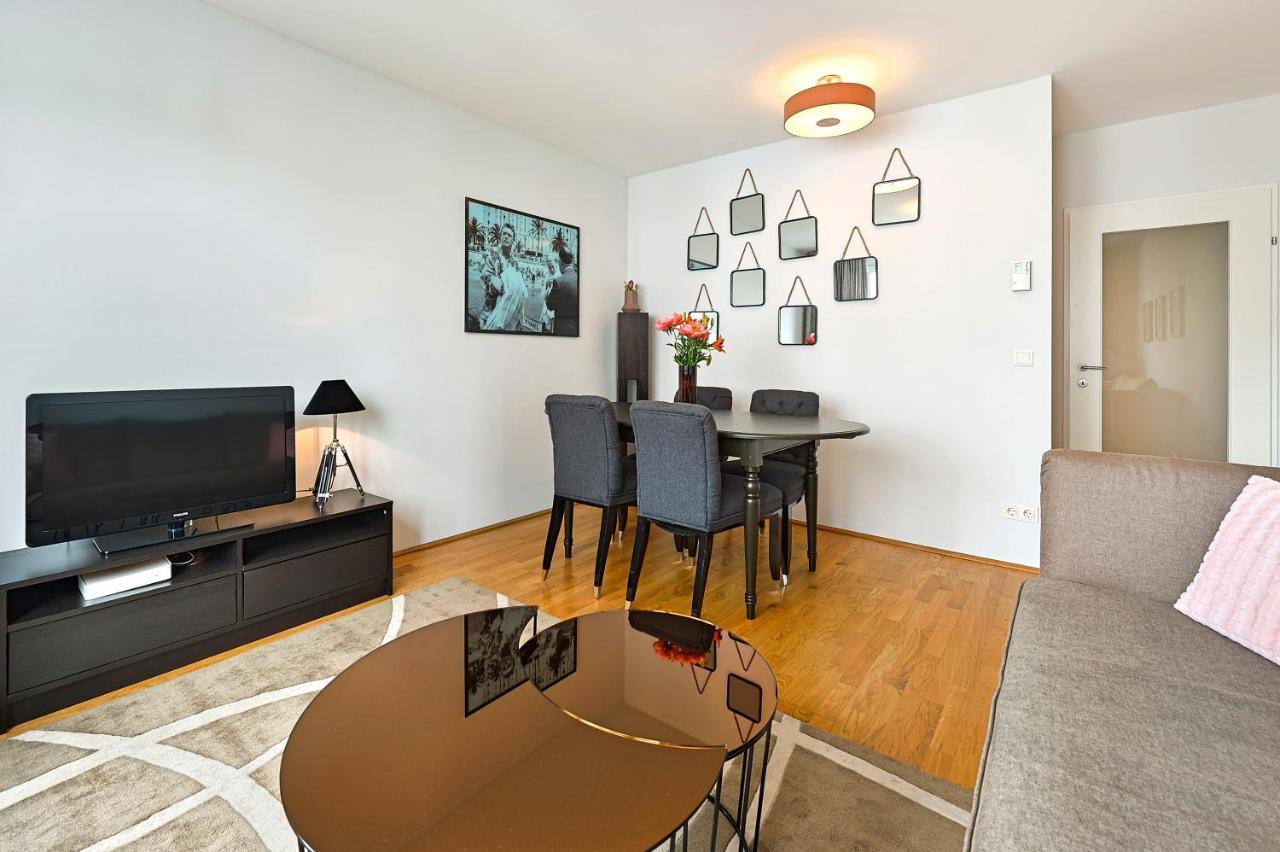 Peaceful Belvedere Apartment in Safe, Quiet&Central Location Viena Exterior foto